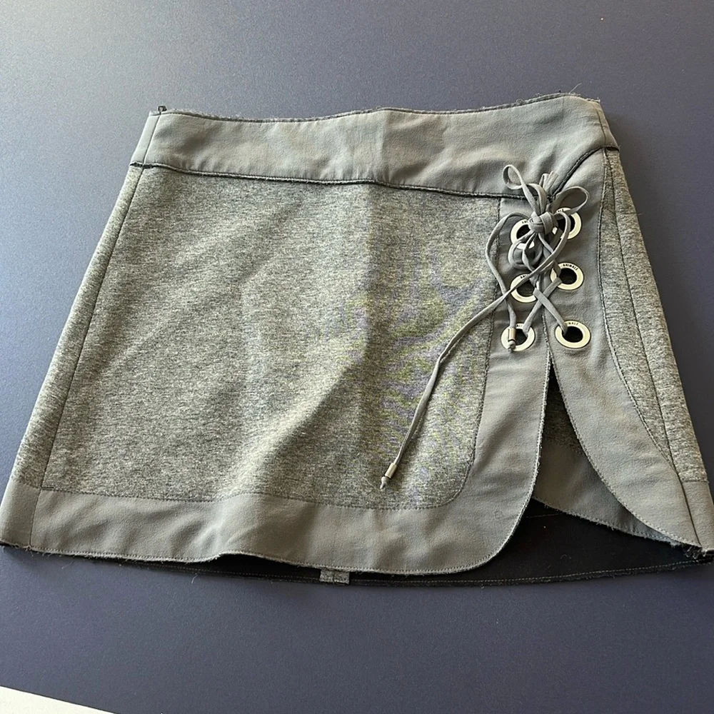 Animale Gray Split Y2K Punk Gothic Mini Skirt 4/6 - Picture 1 of 12